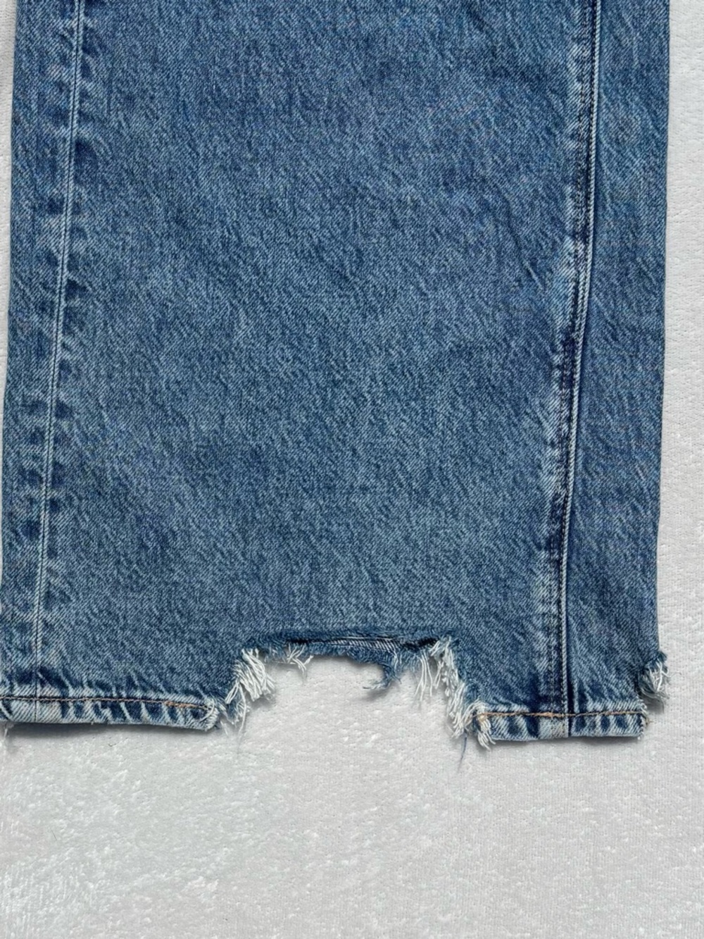 American Eagle Outfitters Wide-Leg Jeans - Medium Blue Wash - Picture 2 of 6